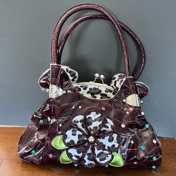 Brown Faux Croc Purse w/furry animal print trim, kiss lock, gems EUC - Picture 2 of 15